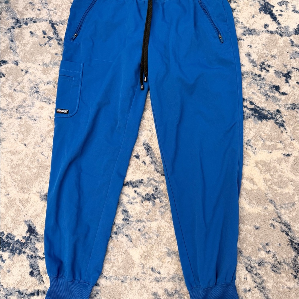 New Grey’s Anatomy small scrub joggers